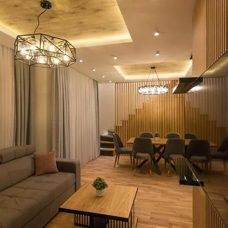 아파트 Tara Lux 바레